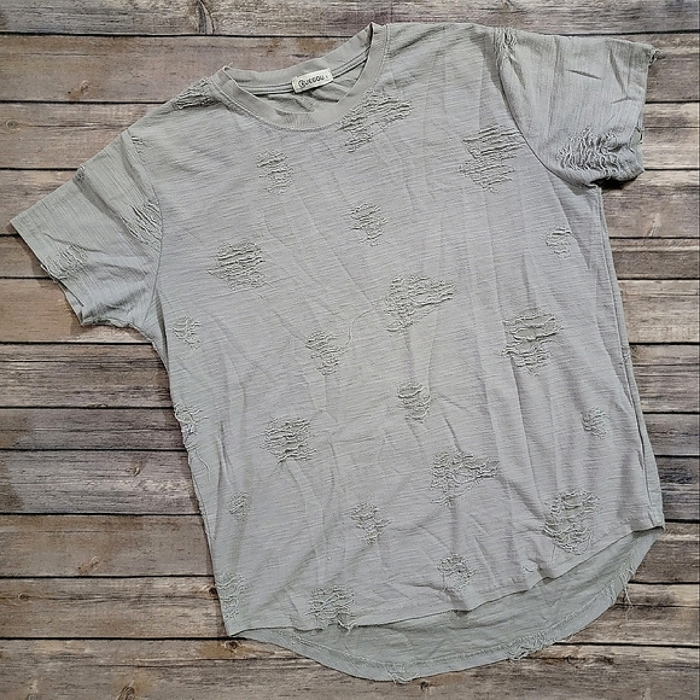Kuegou • Unisex Distressed Curved Hem Tee Shirt size large